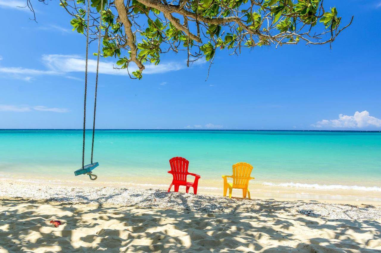 Sand And Tan Beach Hotel Ocho Rios Luaran gambar