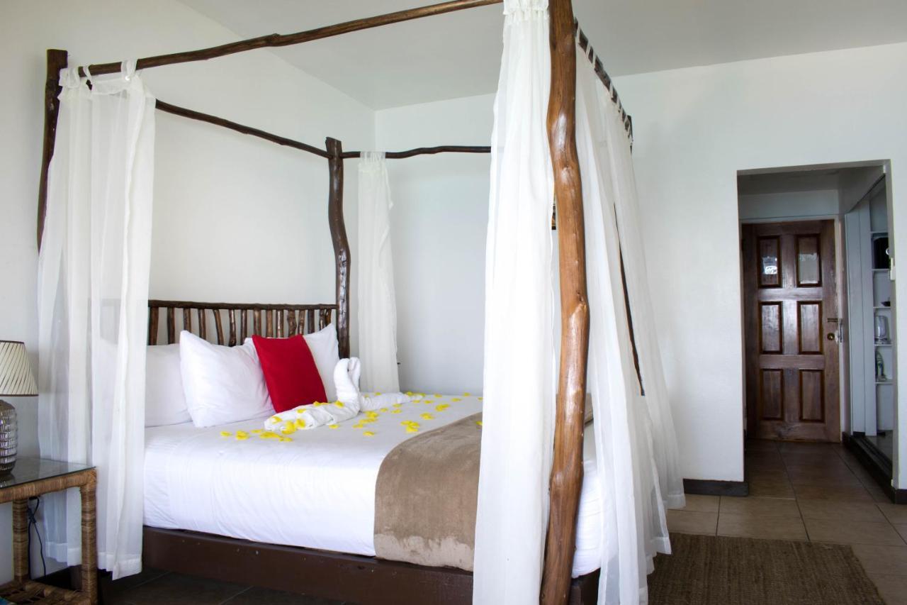 Sand And Tan Beach Hotel Ocho Rios Luaran gambar